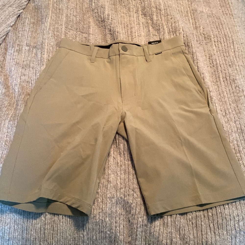 Exclusive for Buckle- Hurley shorts. W30 L21 NWT